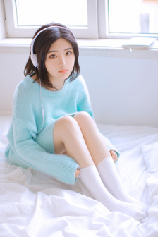 办公室深深挺进女警小泬